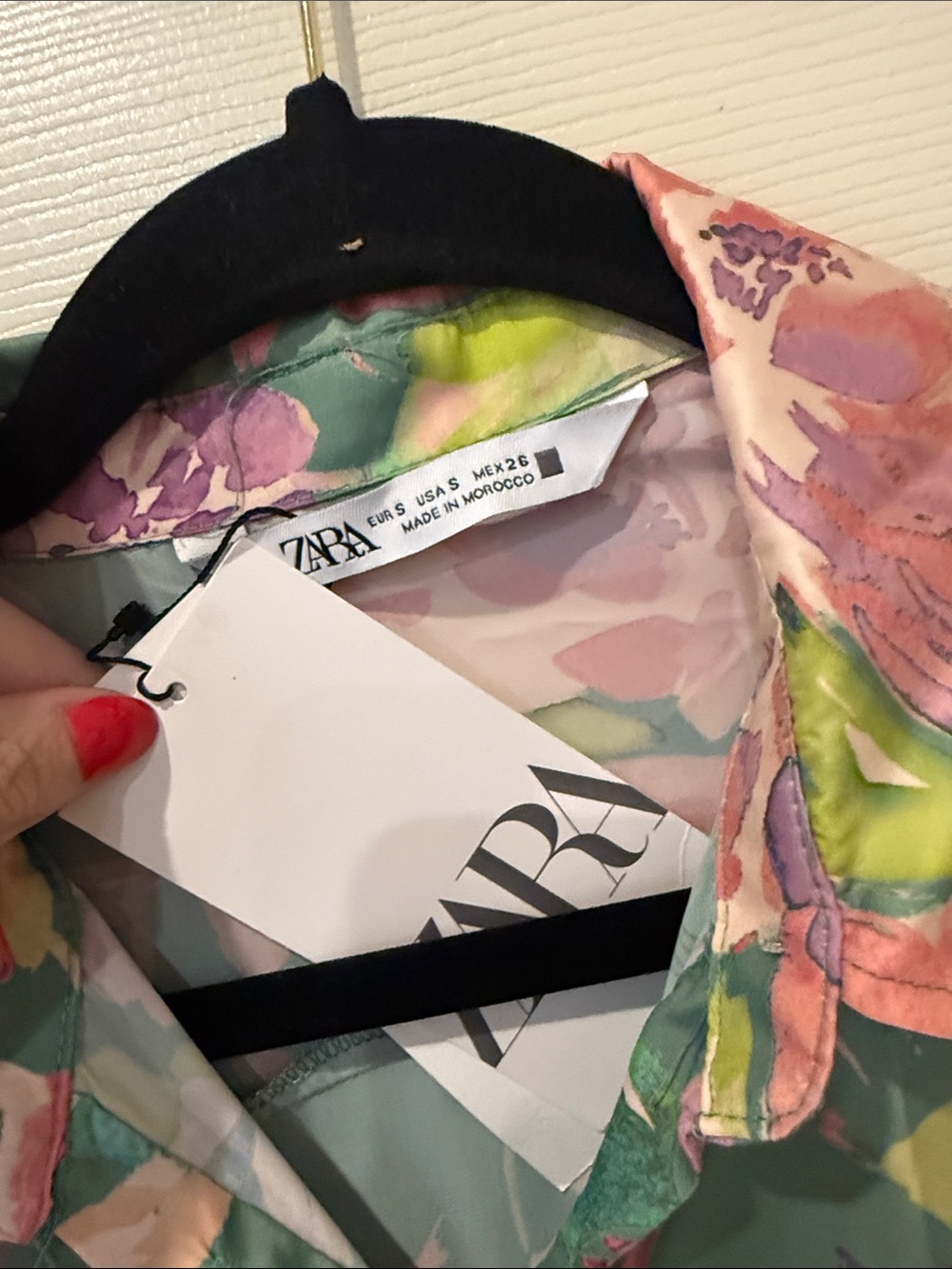 Zara NWT green floral satin shirt dress, small - Picture 4 of 7